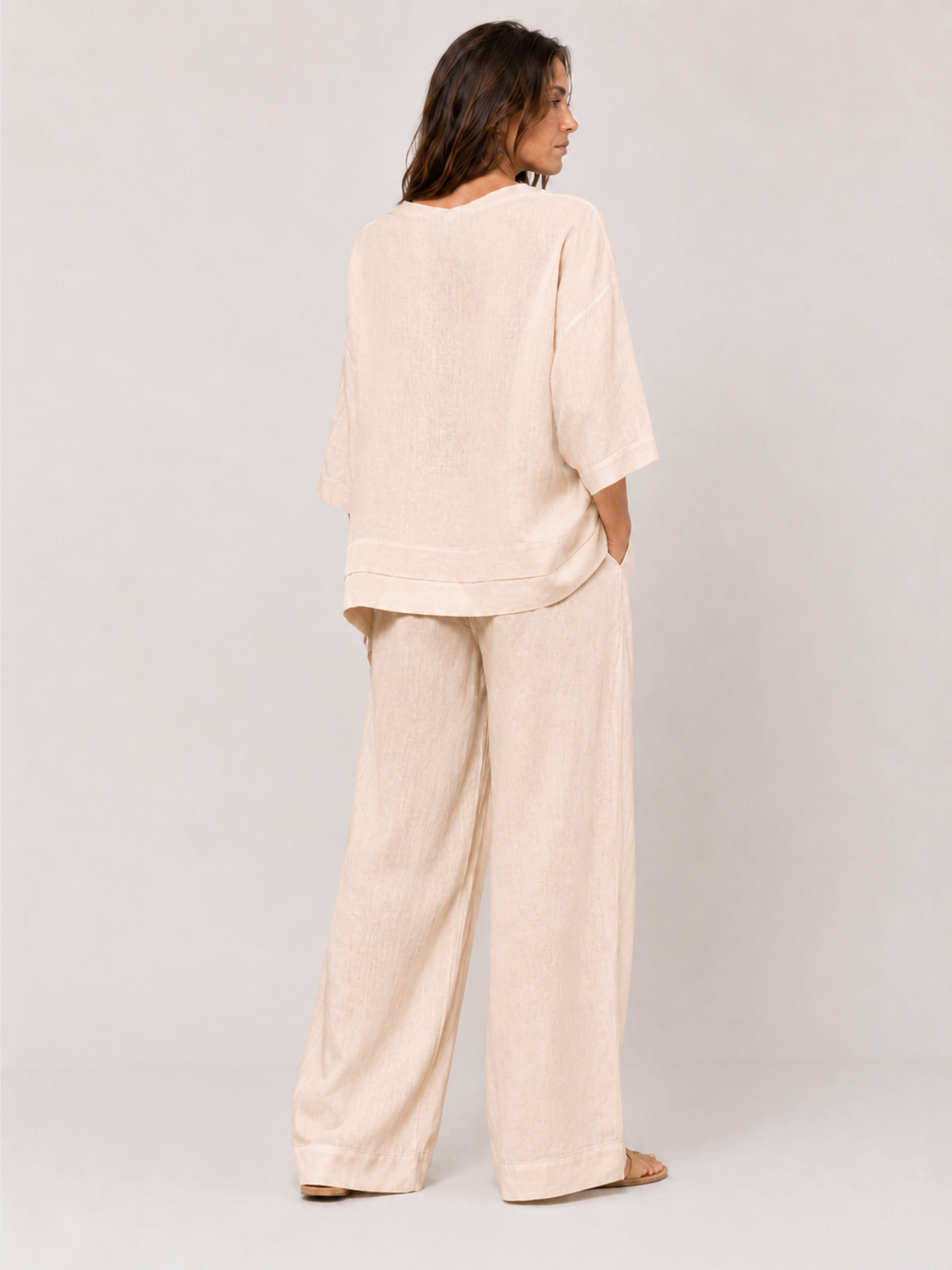 beige